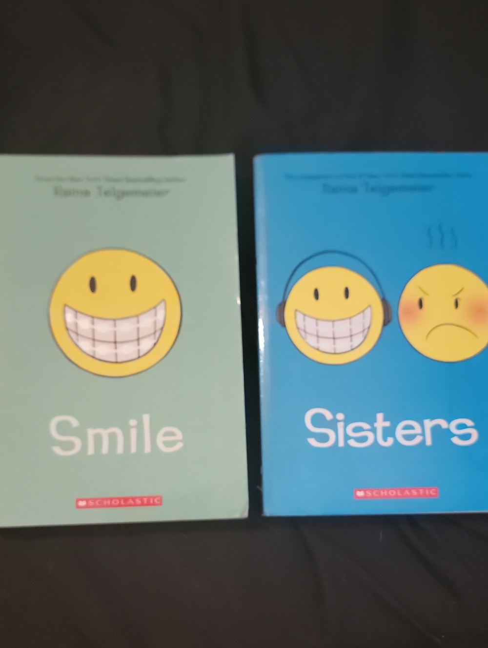 Scholastic Children's Books Smile And Sisters
